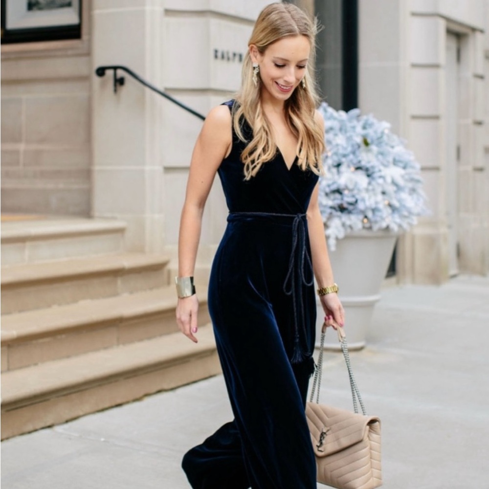 Eliza J Blue Sleeveless V-Neck Jumpsuit